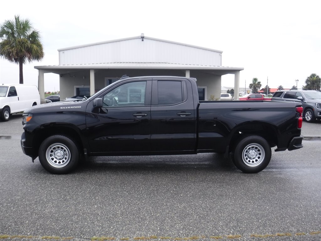 2024 Chevrolet Silverado 1500 Work Truck's photo