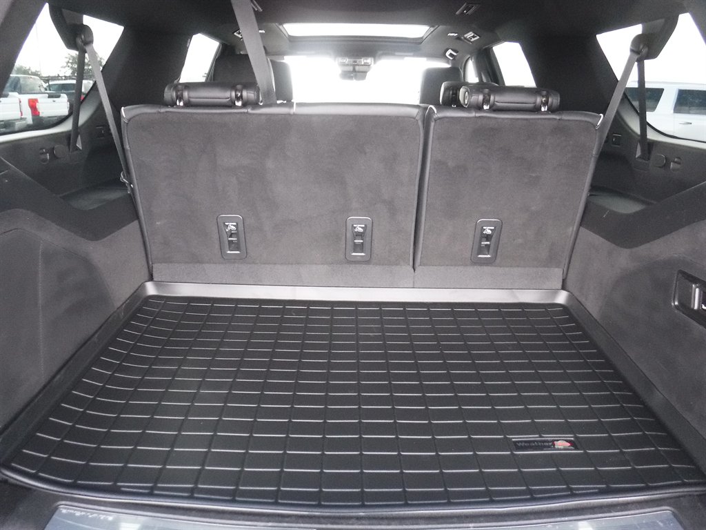 2023 Cadillac Escalade ESV Premium Luxury - Photo 8