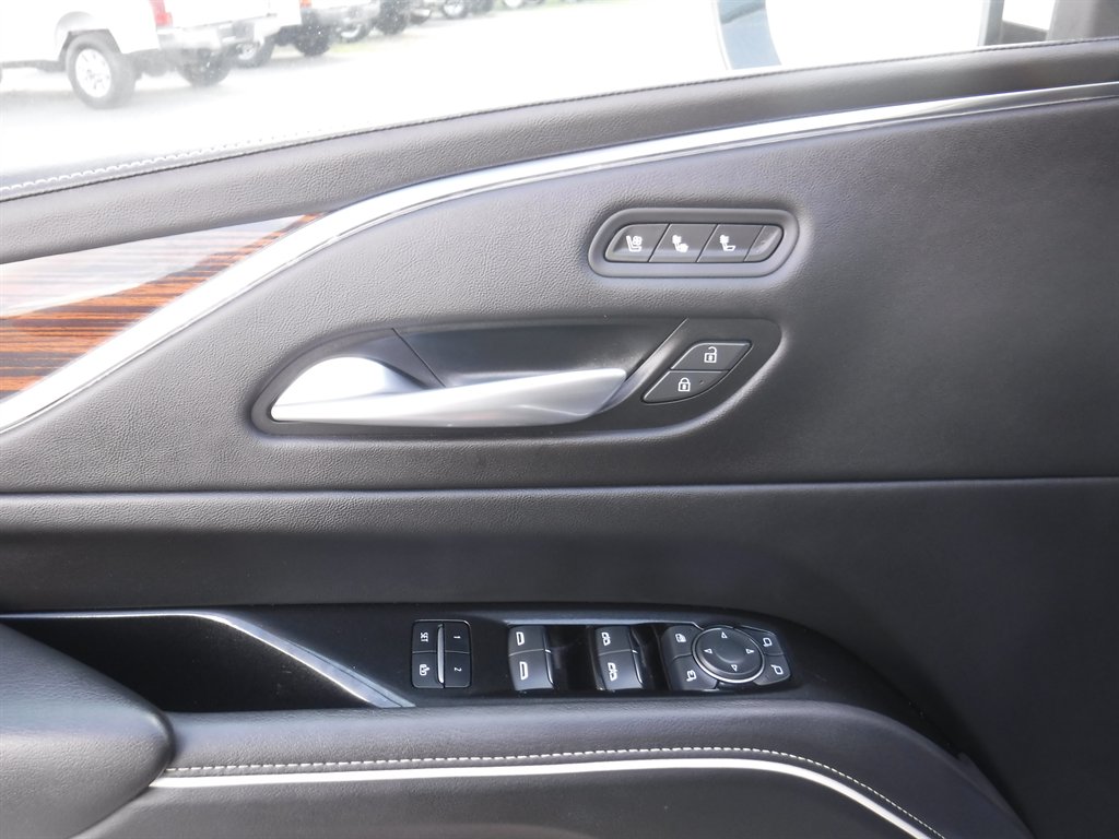 2023 Cadillac Escalade ESV Premium Luxury - Photo 18