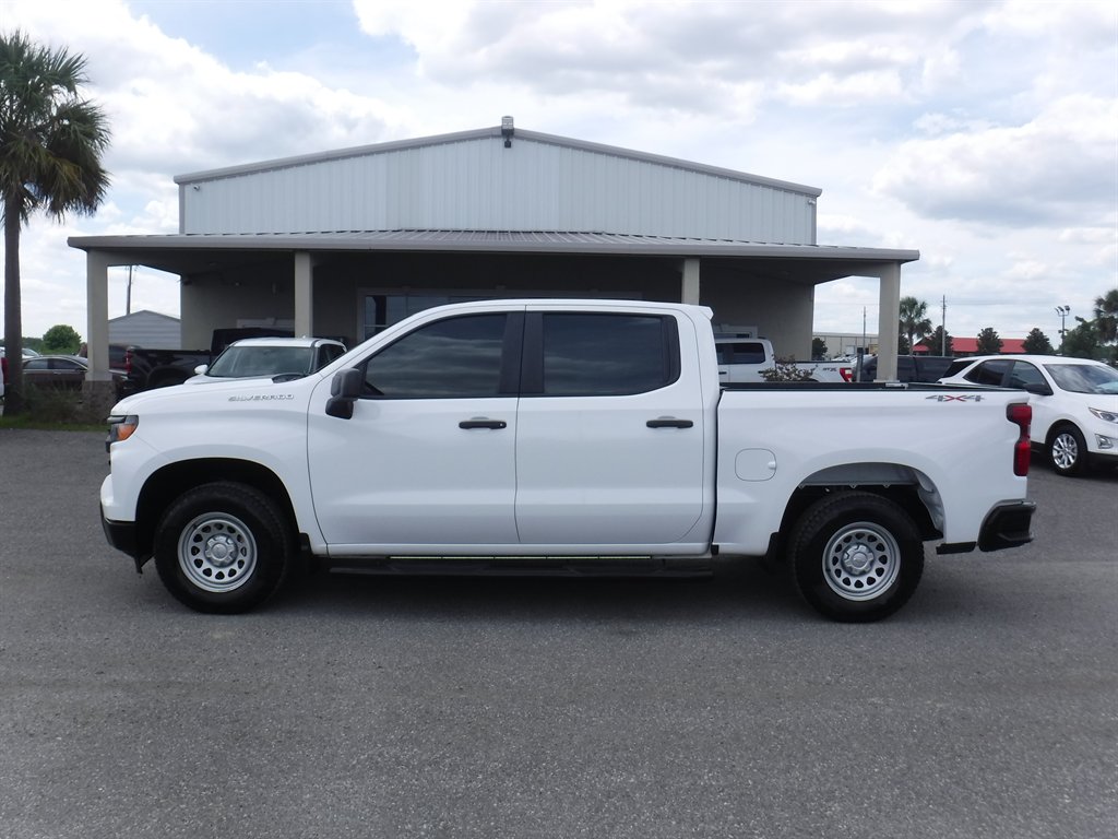 2023 Chevrolet Silverado 1500's photo