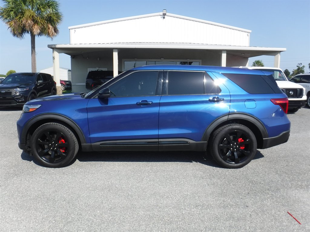 2022 Ford Explorer ST